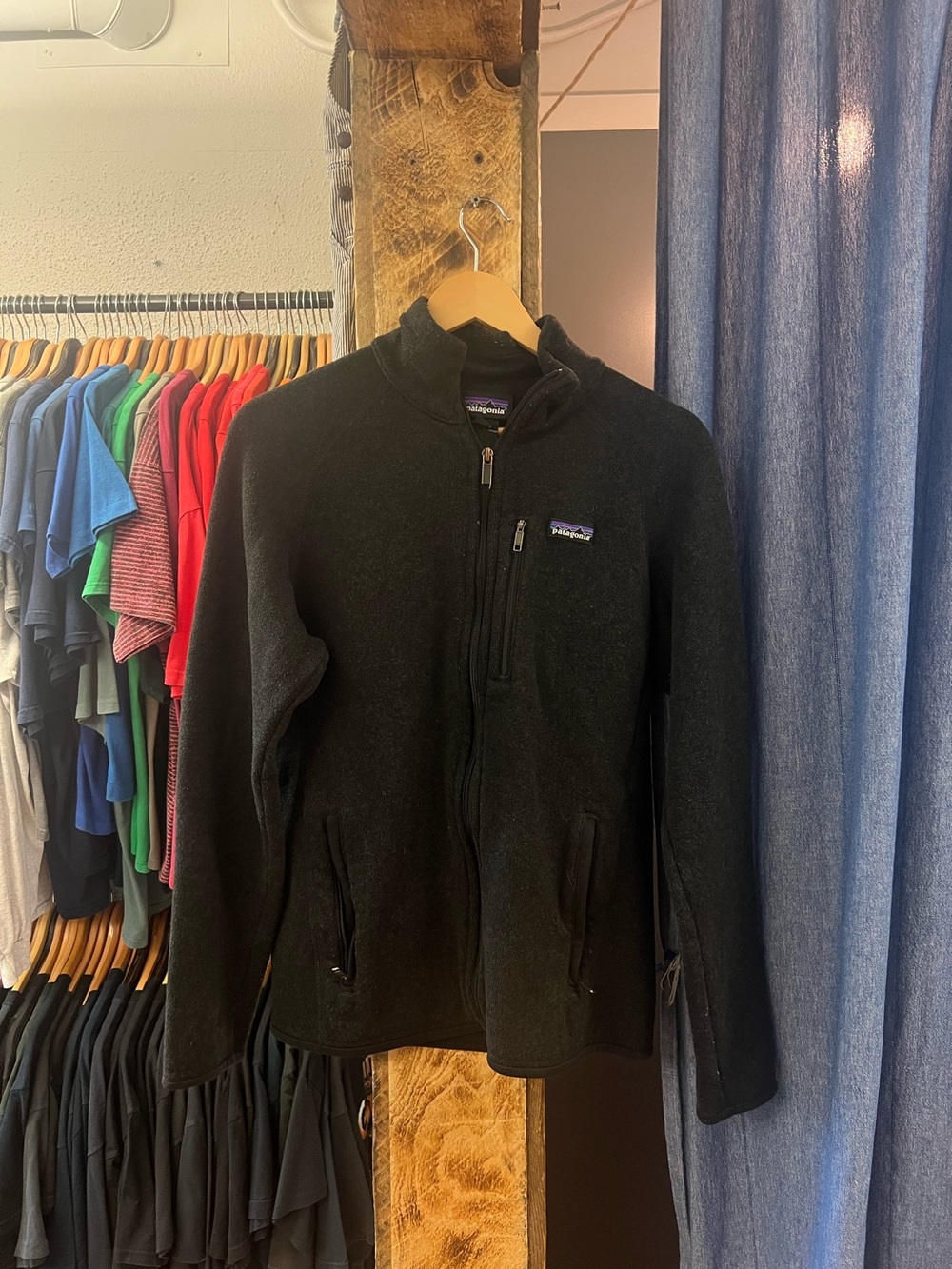 Vintage Patagonia  Men's Black Full-Zip Fleece Jacket
